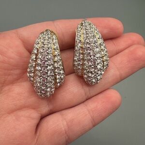 VTG Swarovski Crystal Rhinestone Teardrop Shaped Clip Earrings - *Need Cleaned*